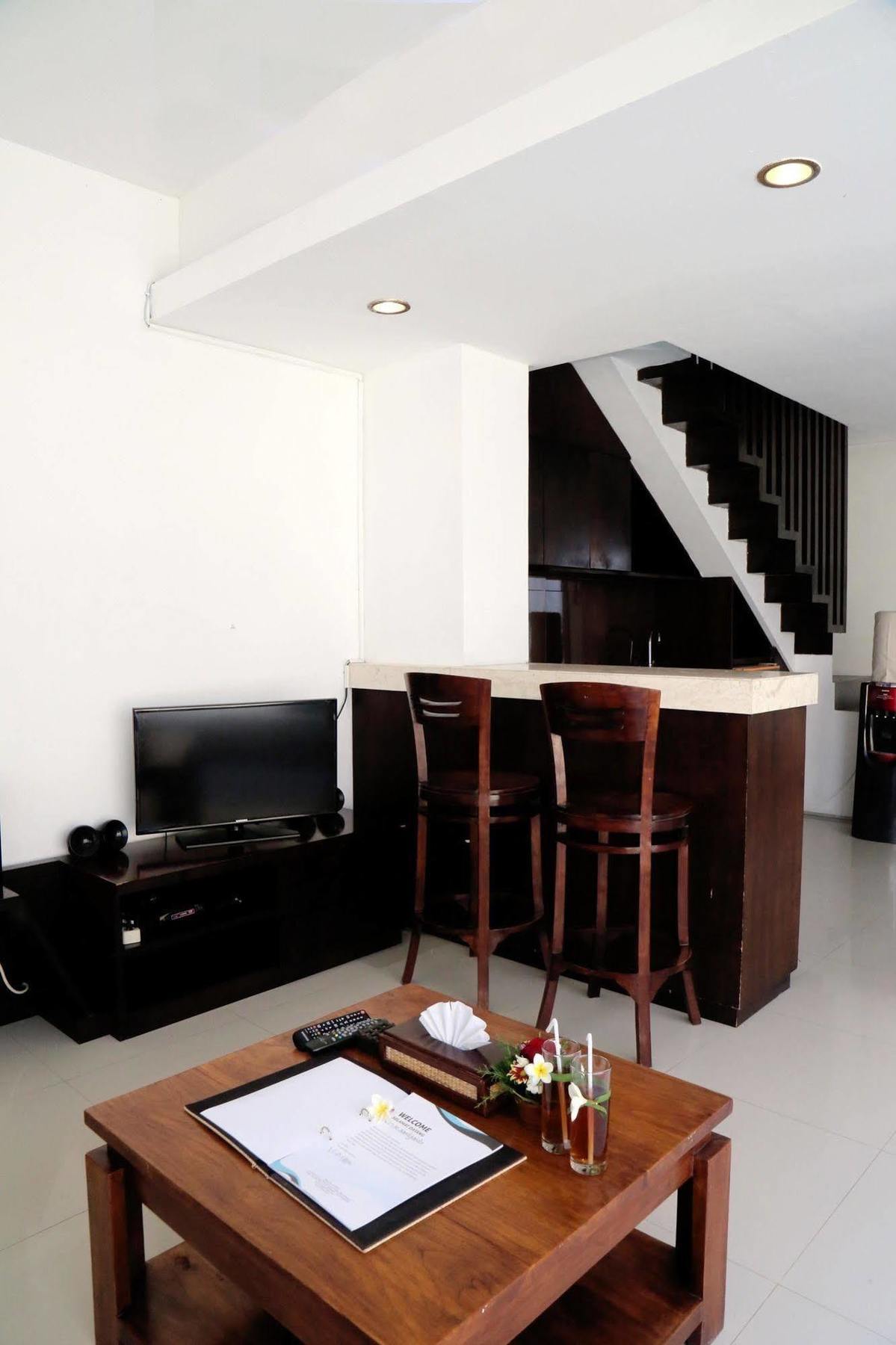 Grace And Milena Guesthouse Kuta Lombok Exterior foto