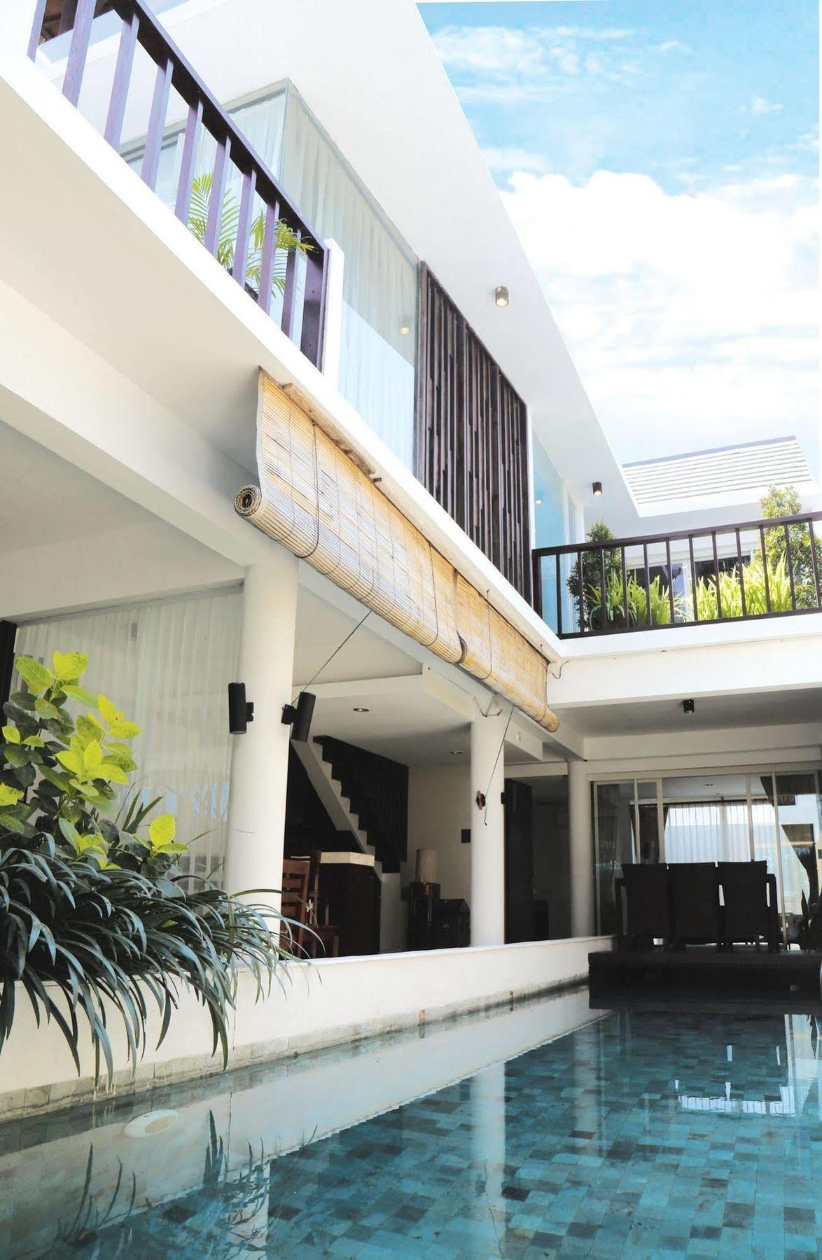 Grace And Milena Guesthouse Kuta Lombok Exterior foto